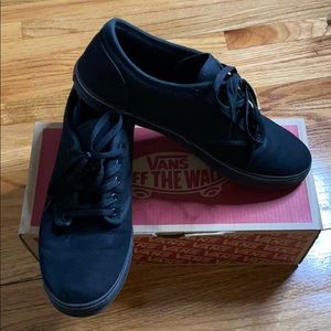 Used Vans Atwood Low Women’s 8.5